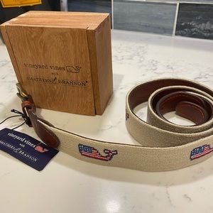 Beautiful, preppy, summer belt. VV w/Smathers & Branson. Perf for dads or grads!